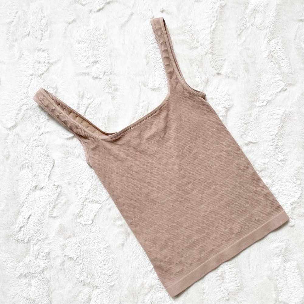 free people • square one nude seamless cami | XS/S - Picture 5 of 9